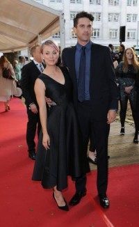 Kaley Cuoco, Ryan Sweeting to honor prenuptial agreement