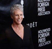 Jamie Lee Curtis recreates 'Psycho' scene for 'Scream Queens'