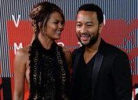 Chrissy Teigen, Tyra Banks share fertility struggles