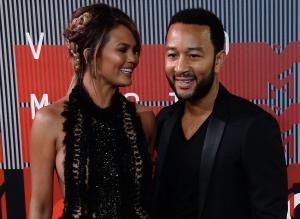 Chrissy Teigen, Tyra Banks share fertility struggles