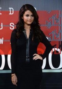 Selena Gomez spotted on set of 'Neighbors 2'