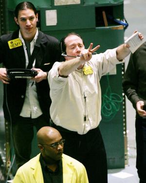 U.S. labor figures lift crude oil prices