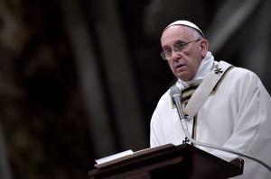 American Catholics, influenced by Jesuits, prepare to receive Jesuit pope