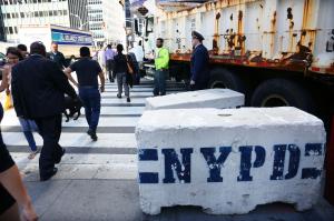 Pope Francis arrives in New York City for two-day visit