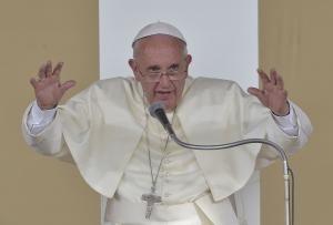 Catholic conservatives wary of Pope's visit to U.S.