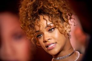 Rihanna on Taylor Swift: we are too different to perform together
