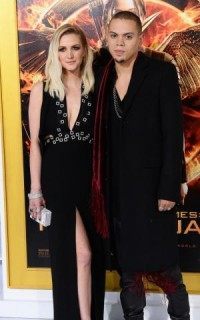 Ashlee Simpson shares first photo of daughter Jagger