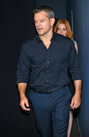 Matt Damon brags of 'botany powers' in new 'Martian' clip