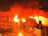 Palestinian Mob Burns Down Jewish Holy Site