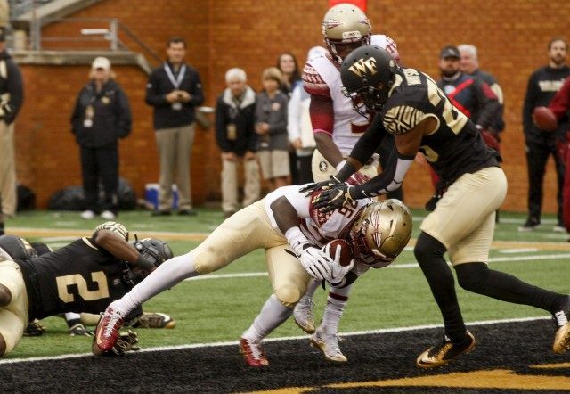 Johnathan Vickers, Deonte Davis