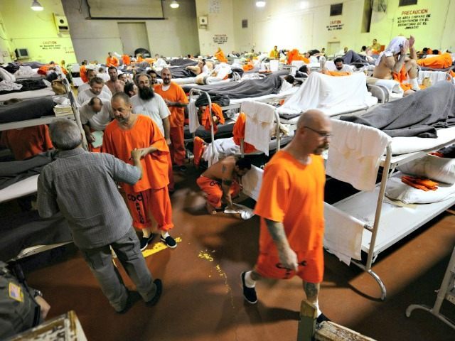 Obama Releasing Nearly 6 600 Federal Inmates
