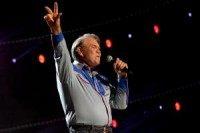 Glen Campbell's daughter honors singer in first music video