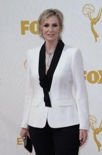 Jane Lynch to host the People's Choice Awards