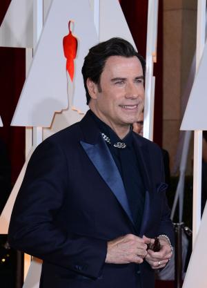 John Travolta transforms in new 'American Crime Story' footage