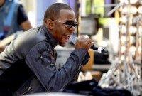 Bobby Brown to publish memoir after daughter's death