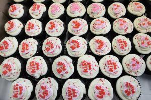 Police: Burglary suspect found covered in cake, frosting