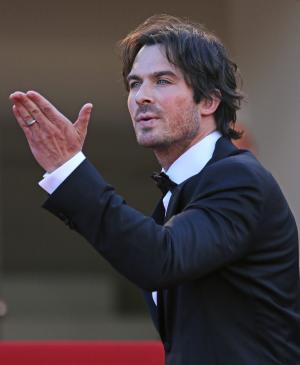 Ian Somerhalder strips down in 'The Vampire Diaries' teaser