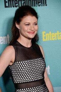 Emilie de Ravin is pregnant with her first child