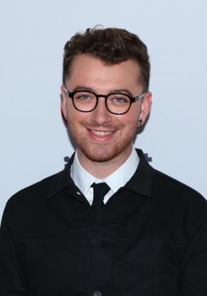 Daniel Craig, Monica Bellucci steam up Sam Smith's new music video