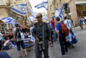 Knife-wielding Palestinians allegedly attack school bus