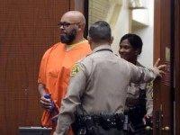 Suge Knight, Katt Williams to stand trial for allegedly stealing paparazzo's camera