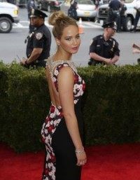 Jennifer Lawrence says Trump presidency would be 'end of world'