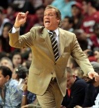 Phil "Flip" Saunders, coach of Minnesota Timberwolves, dies of cancer