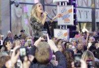 Carrie Underwood announces 2016 tour dates