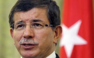 Turkish PM blames Islamic State for Ankara suicide bombings