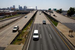 Prices at U.S. pumps hold steady