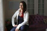 141017-sarkeesian-jsw-949a_e9019a89a2cd50842ed2417184744d48