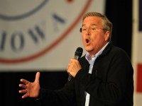 Republican presidential candidate Jeb Bush speaks at the Growth and Opportunity Party, at the Iowa State Fair October 31, 2015 in Des Moines, Iowa. With just 93 days before the Iowa caucuses Republican hopefuls are trying to shore up support amongst the party. (Photo by )