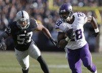 Adrian Peterson, Malcolm Smith