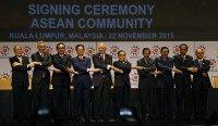 Benigno Aquino III, Lee Hsien Loong, Prayuth Chan-ocha, Nguyen Tan Dung, Najib Razak, Thongsing Thammavong, Sultan Hassanal Bolkiah, Hun Sen, Joko Widodo, Thein Sein