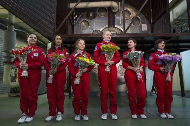 Daria Komissarova, Tatyana Shuguyeva, Polina Kuznetsova, Inna Nosikova, Anna Kussmaul, Elena Luchitskaya
