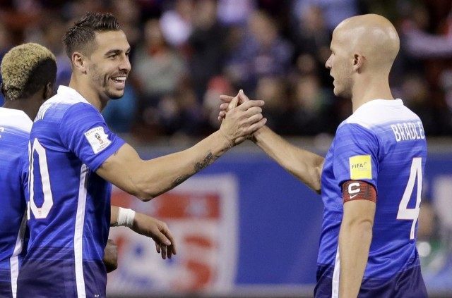 Geoff Cameron, Michael Bradley