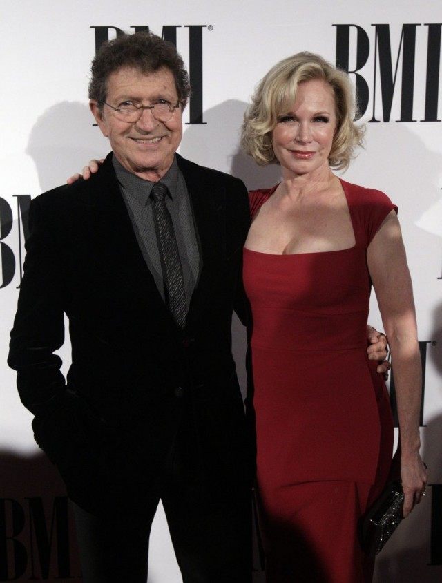 Mac Davis, Kristen Gerard