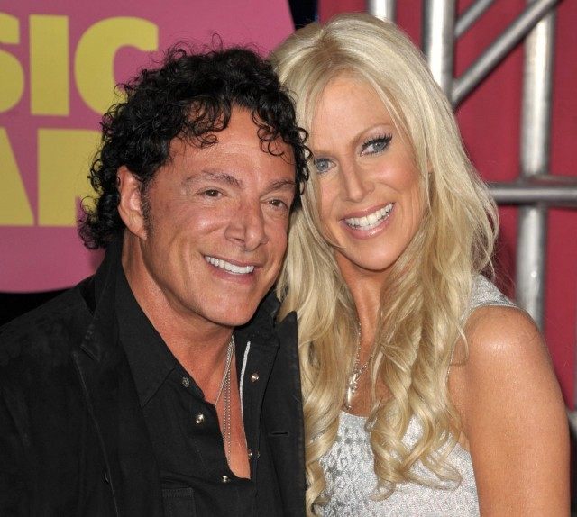 Neal Schon, Michaele Salahi