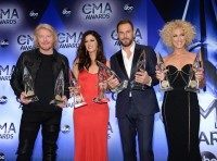 Phillip Sweet, Karen Fairchild, Jimi Westbrook, Kimberly Schlapman