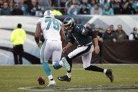 Sam Bradford, Derrick Shelby