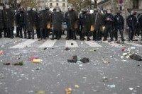 Paris attacks memorial damaged in climate change protest clashes with police