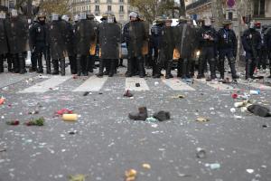 Paris attacks memorial damaged in climate change protest clashes with police