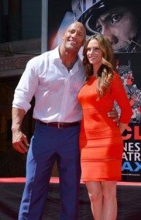 Dwayne Johnson, Lauren Hashian expecting baby girl