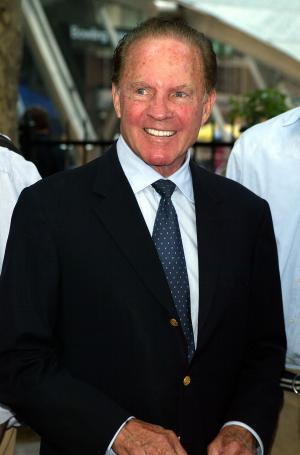 Frank Gifford had CTE brain disease, family says