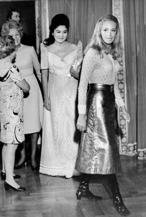 Philippine government seeks Marcos rare art, sells jewelry