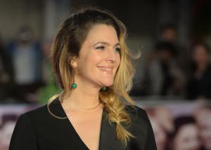 Drew Barrymore discusses reconciling with her father, lying to Steven Spielberg