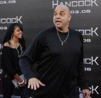 Sinbad updates fans after major back surgery