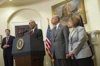 Obama: No 'credible terrorist threat' to U.S. on eve of holiday weekend