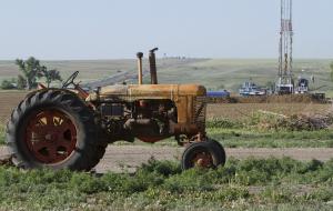 Texas oil production drifts lower