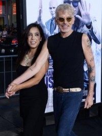 Billy Bob Thornton escapes serious injury in car collision